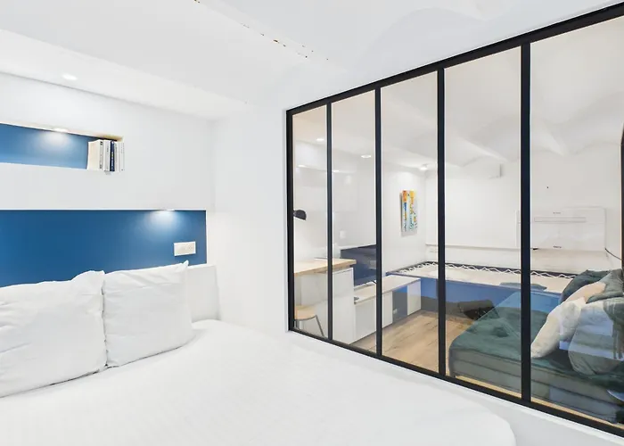 Le Chanceux Fabuleux Duplex En Design, Pour Loisir En Couple Ou Congres Apartment *