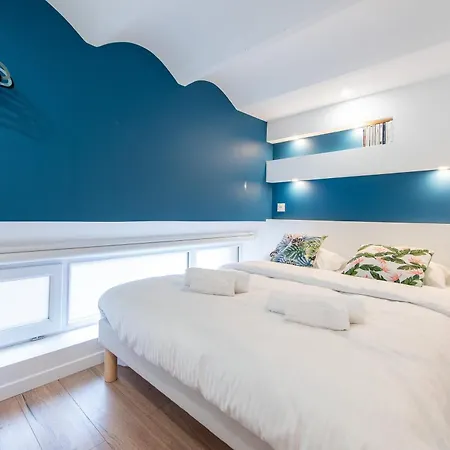 Le Chanceux Fabuleux Duplex En Design, Pour Loisir En Couple Ou Congres Lägenhet