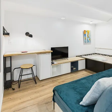 Daire Le Chanceux Fabuleux Duplex En Design, Pour Loisir En Couple Ou Congres