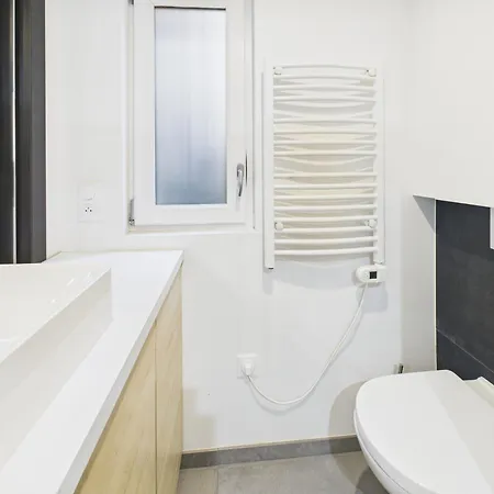 Le Chanceux Fabuleux Duplex En Design, Pour Loisir En Couple Ou Congres Lägenhet *