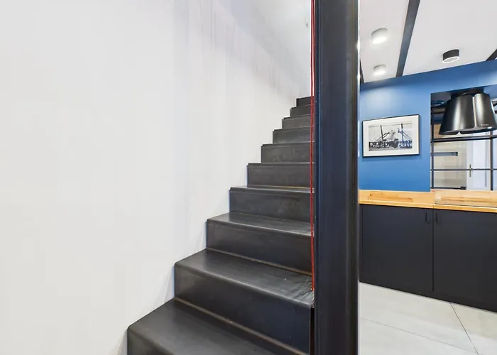 Le Chanceux Fabuleux Duplex En Design, Pour Loisir En Couple Ou Congres Cannes