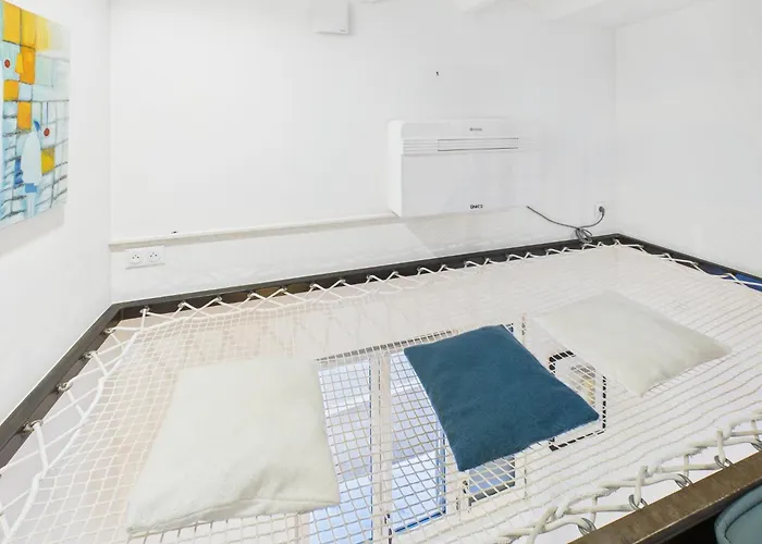 Le Chanceux Fabuleux Duplex En Design, Pour Loisir En Couple Ou Congres * Cannes