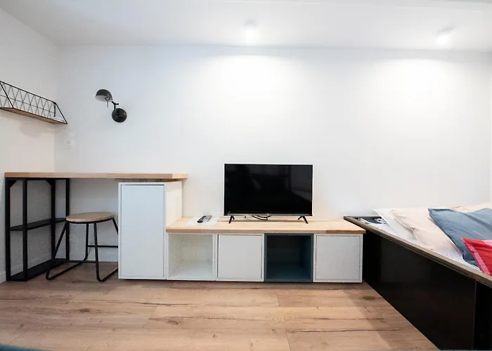 Le Chanceux Fabuleux Duplex En Design, Pour Loisir En Couple Ou Congres *